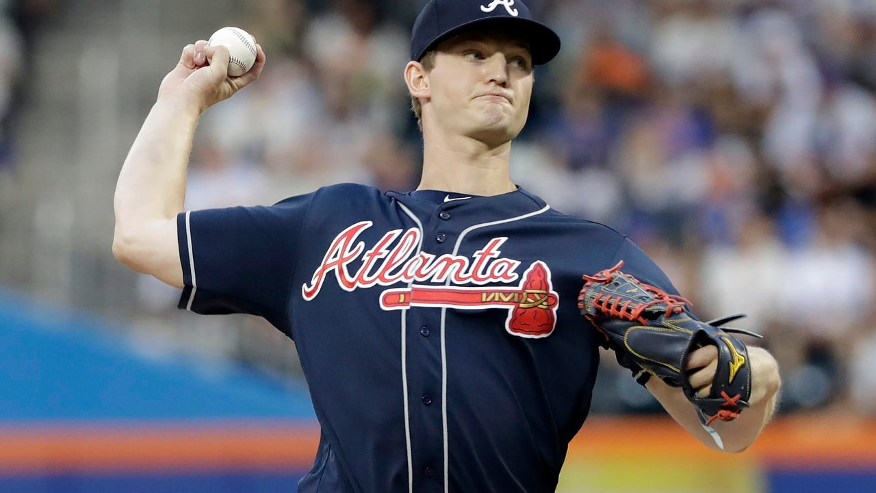 Soroka, Riley lead Braves past deGrom and skidding Mets, 6-2